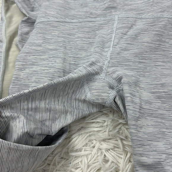 Lululemon Train Times Pant *25" Wee Are From Space Nimbus Battleship / Nimbus - Picture 2 of 5